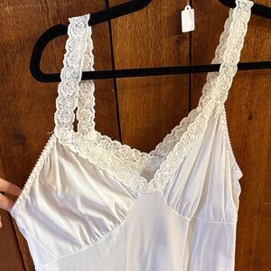 Cabernet White Lace Trim Chemise